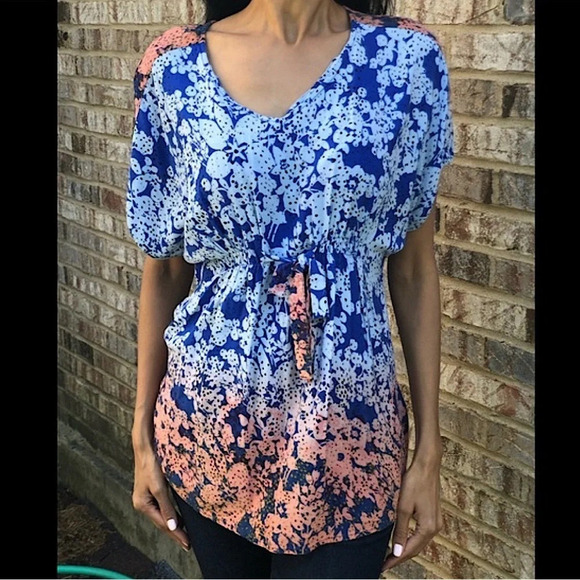 CAbi #891 Blue Ombré Floral Dolman Blouse Small - Picture 5 of 10
